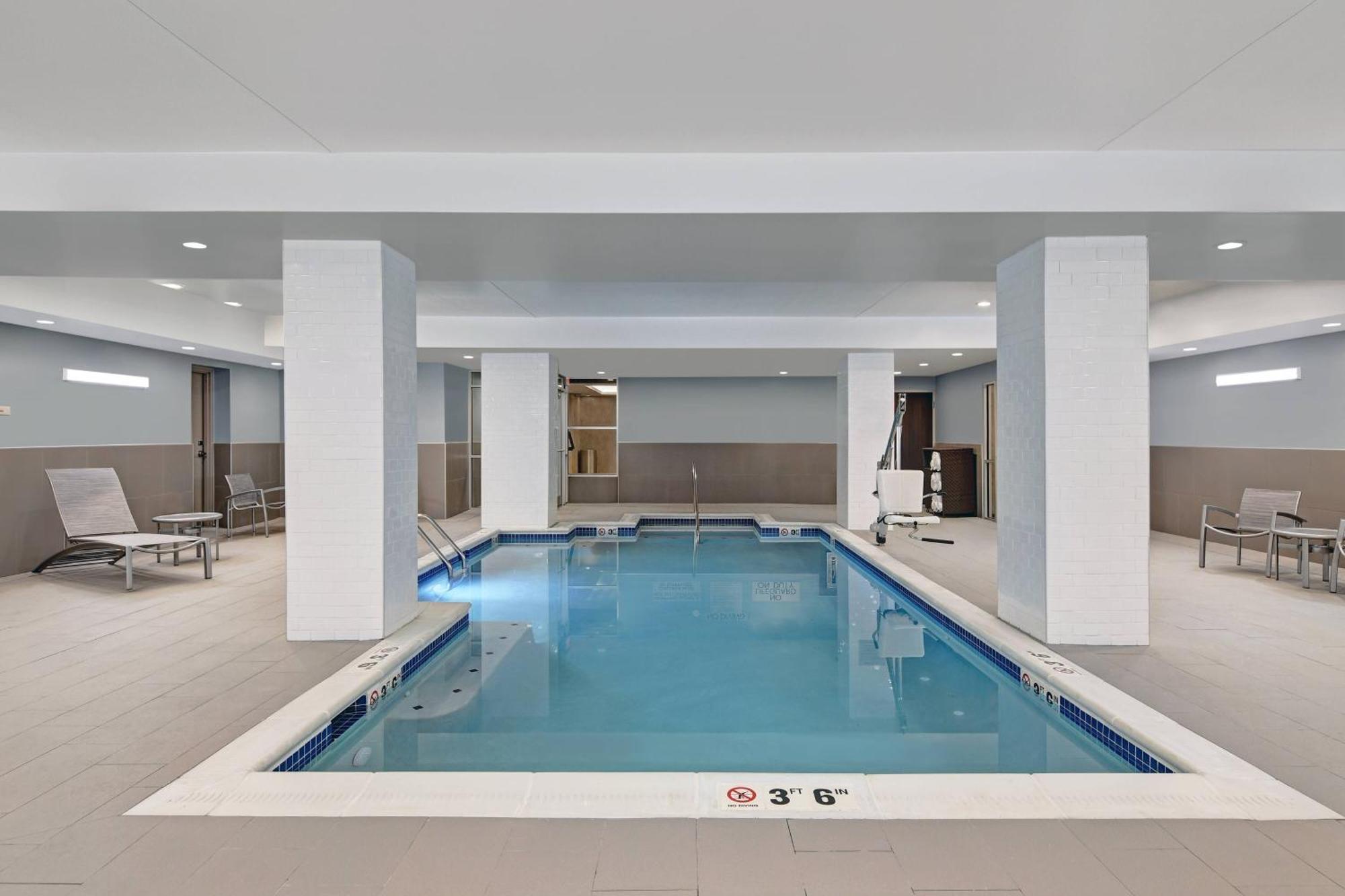 Towneplace Suites By Marriott Cincinnati Downtown Kültér fotó